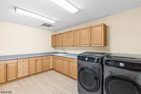 Other - 720 Berdan Ave, Wayne, NJ 07470 photo 3 of 12