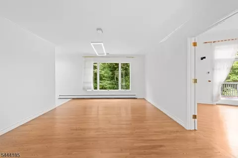 Living - 720 Berdan Ave, Wayne, NJ 07470 photo 1 of 8