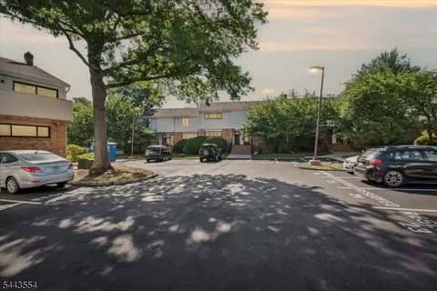 904 Merritt Dr # F, Hillsborough, NJ 08844