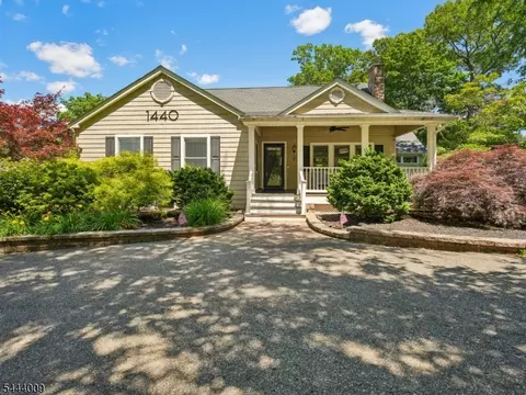 1440 Alps Rd, Wayne, NJ 07470 photo 3