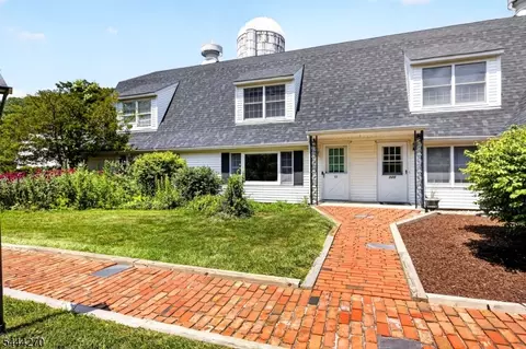 127 W End Ave, Newton, NJ 07860