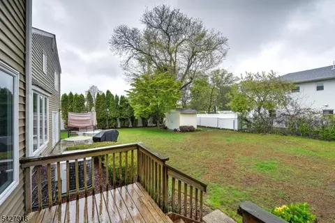 52 Ashburn Rd, Wayne, NJ 07470 photo 47