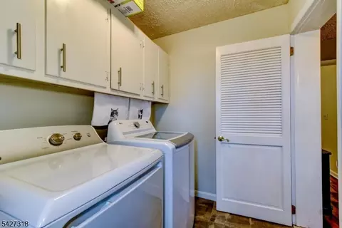 52 Ashburn Rd, Wayne, NJ 07470 photo 22
