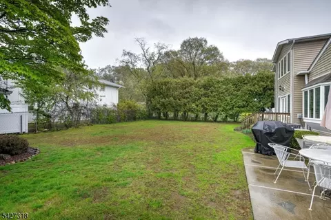 52 Ashburn Rd, Wayne, NJ 07470 photo 48