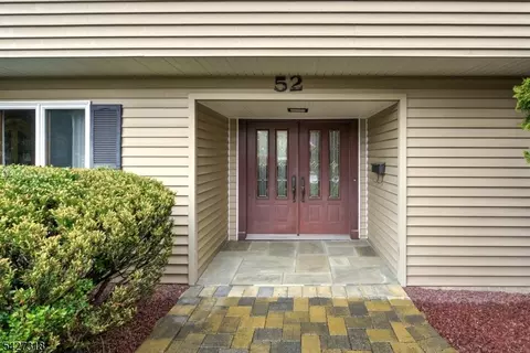 52 Ashburn Rd, Wayne, NJ 07470 photo 2