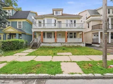 50 Arsdale Ter, East Orange, NJ 07018