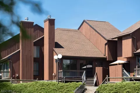 51 Taurus Dr 3d, Hillsborough, NJ 08844