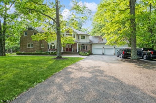 5 Ramapo Ct, Colts Neck, NJ 07722