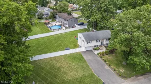 444 River Rd, East Hanover, NJ 07936