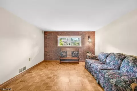 19 Lawrence Rd, Wayne, NJ 07470 photo 20