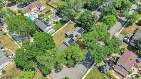 19 Lawrence Rd, Wayne, NJ 07470 photo 34