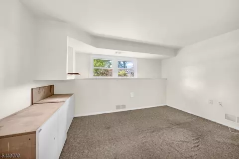 19 Lawrence Rd, Wayne, NJ 07470 photo 21