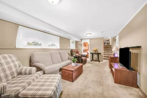 19 Lawrence Rd, Wayne, NJ 07470 photo 18