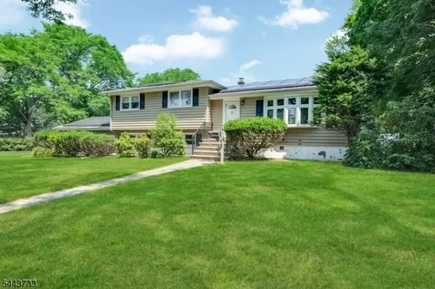 19 Lawrence Rd, Wayne, NJ 07470 photo 25
