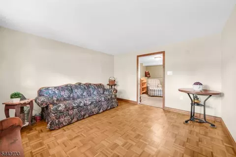 19 Lawrence Rd, Wayne, NJ 07470 photo 19