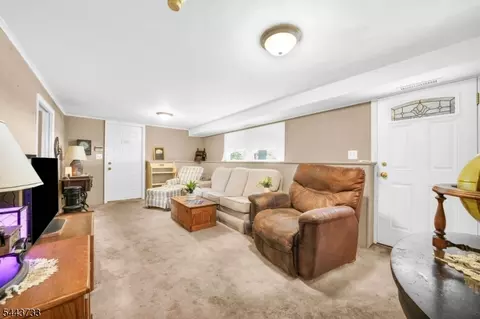 19 Lawrence Rd, Wayne, NJ 07470 photo 17