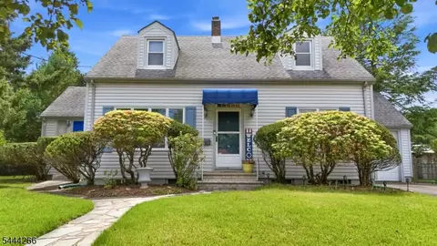 35 Passaic Ave, Woodland Park, NJ 07424
