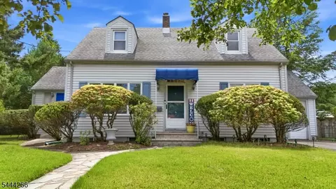 35 Passaic Ave, Woodland Park, NJ 07424