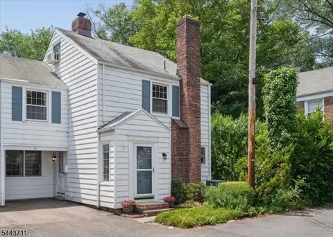 14 Bancroft Pl, Fair Lawn, NJ 07410