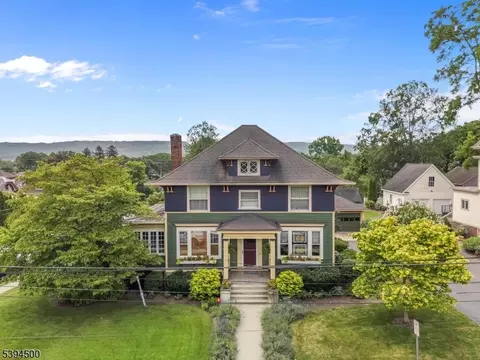 401 Church St, Hackettstown, NJ 07840