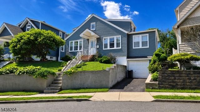 63 Princeton St, Clifton, NJ 07014