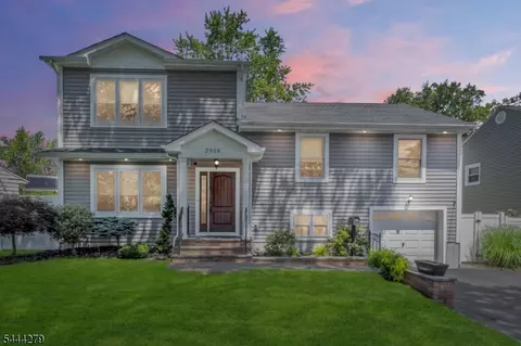 2010 Windsor Rd, Linden, NJ 07036