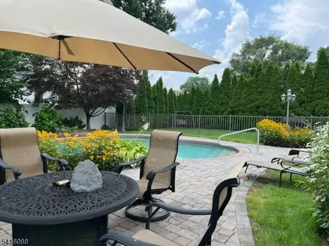 18 Stonycroft Rd, Wayne, NJ 07470 photo 34