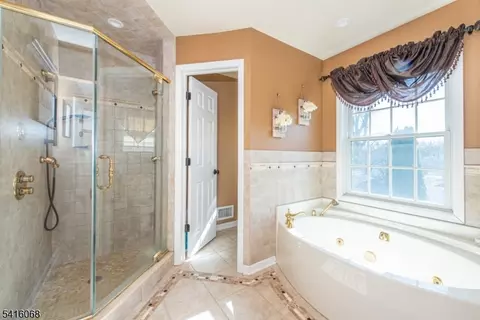 18 Stonycroft Rd, Wayne, NJ 07470 photo 21