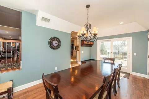 18 Stonycroft Rd, Wayne, NJ 07470 photo 11