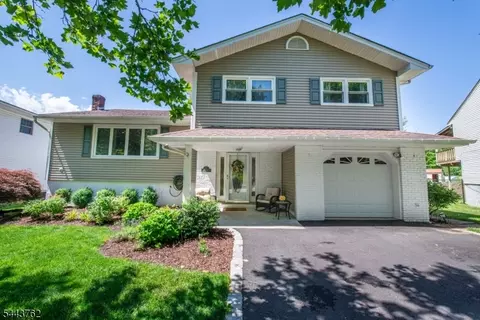 7 Wolf Pl, Parsippany-troy Hills Twp, NJ 07054