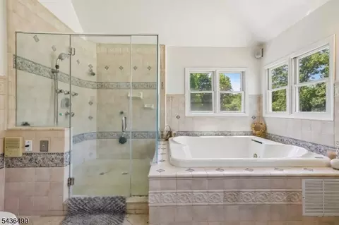 20 Normandy Rd, Pine Brook, NJ 07058 photo 36