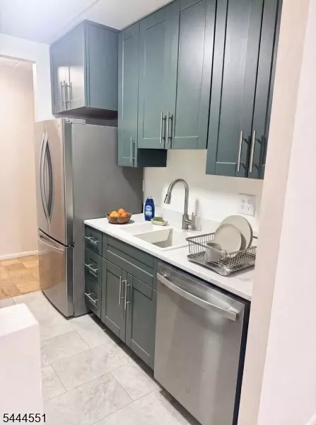 25 Jefferson St #3D, Hackensack, NJ 07601 photo 7
