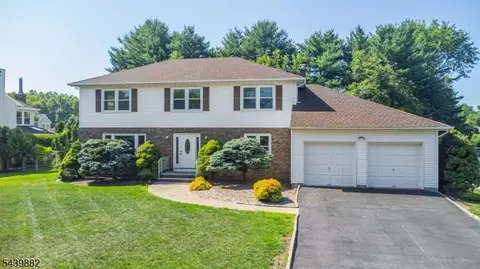 6 John St, East Hanover, NJ 07936