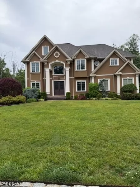 3 Buckingham Rd, Lincoln Park, NJ 07035