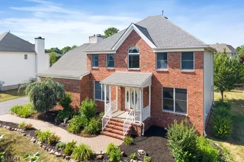 22 Wesley Rd, Hillsborough, NJ 08844