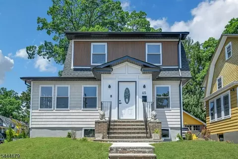 65 Eastern Pkwy, Newark, NJ 07106