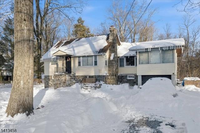407 Diggles Pl, Highland Lakes, NJ 07422