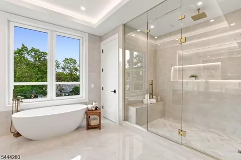 Bath - 244 Washington Pl, Paramus, NJ 07652 photo 1 of 5