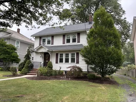 220 N Bridge St, Somerville, NJ 08876