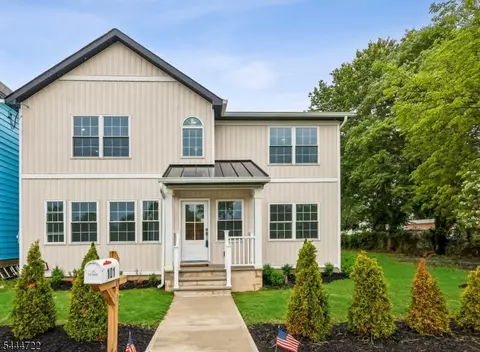 101 Saint Stephens Ave, Keasbey, NJ 08832