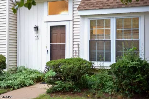 48 Nottingham Way, Somerset, NJ 08873