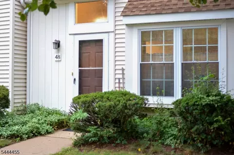 48 Nottingham Way, Somerset, NJ 08873
