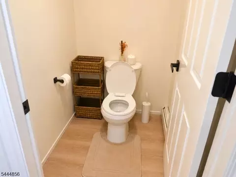 68 Carol Pl, Wayne, NJ 07470 photo 20