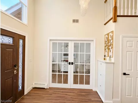 68 Carol Pl, Wayne, NJ 07470 photo 2