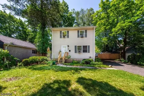 Exterior - 19 Franklin Pl, Hackensack, NJ 07601 photo 7 of 8
