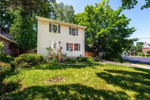 Exterior - 19 Franklin Pl, Hackensack, NJ 07601 photo 6 of 8