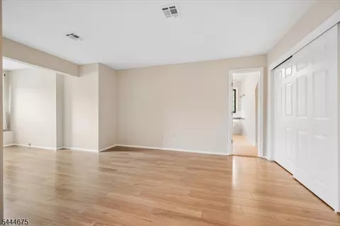 2902 Hemlock Pl, Basking Ridge, NJ 07920 photo 26
