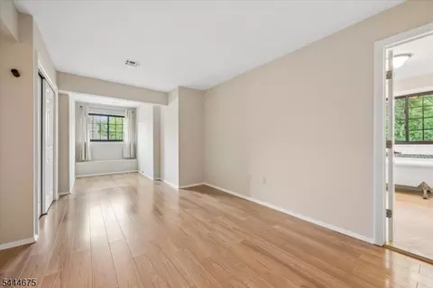 2902 Hemlock Pl, Basking Ridge, NJ 07920 photo 25
