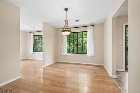 2902 Hemlock Pl, Basking Ridge, NJ 07920 photo 18