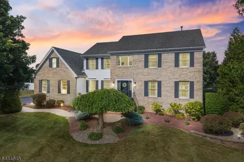 13 Matrick Ct, Hillsborough, NJ 08844